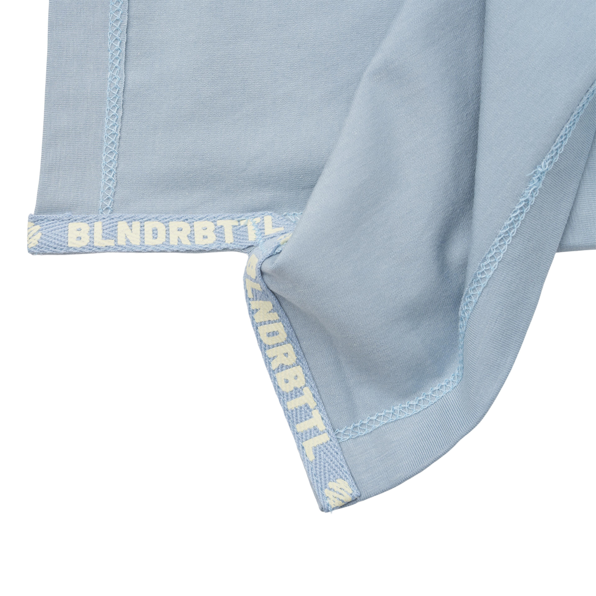 blenderbottle-essential-t-shirt-u5 BB-BlueShirtHem-3.png